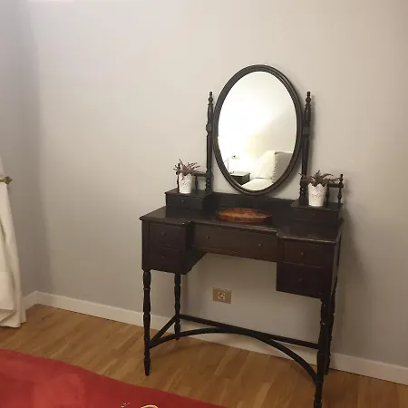 Velazquez Moreno Apartment