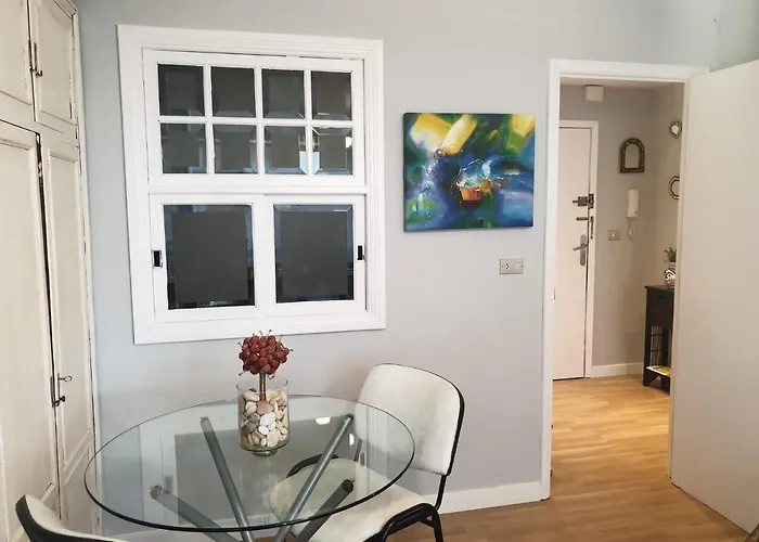 Velazquez Moreno * Vigo